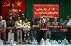 Charity events ensure warm Tet for needy people