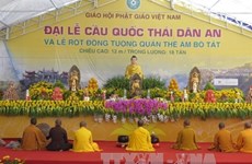 Praying ceremony for peace held in Lao Cai 