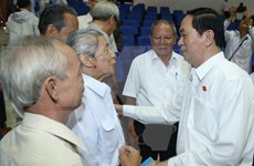 President meets voters in Ho Chi Minh City 