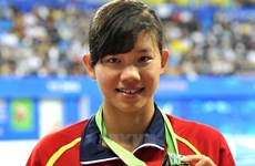 Swimmer Anh Vien sets new Asian record 