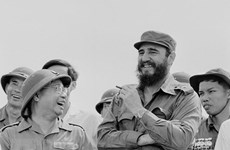 Fidel Castro in South Vietnam liberated area
