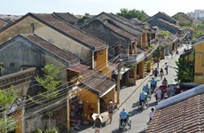 Attractiveness of Hoi An ancient streets – where time pauses