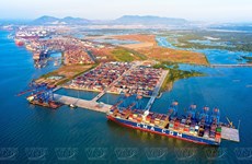 Seaports strive to keep up with global green trend