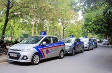 Traditional taxis forced to speed up amid competition