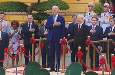Party leader chairs welcome ceremony for US President  ​