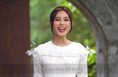 Miss World released a clip of Miss Do Thi Ha promoting Vietnam's image