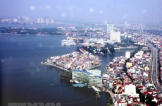 Hanoi to clean up, refurbish West Lake