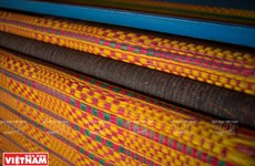 Ca Hom – Ben Ba sedge mat weaving village