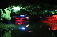 Breathtaking beauty of Thien Ha cave