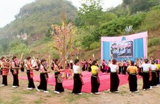 Thai ethnic rain festival prays for bumper crops