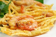 West Lake shrimp cakes: Hanoi's special savory snack