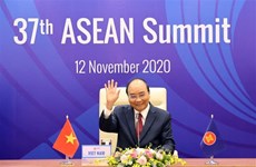 PM chairs 37th ASEAN Summit’s plenary session