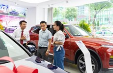 Auto market bounces back on registration fee cut