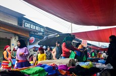 Meo Vac flea market - a unique cultural trait in mountainous area