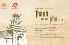  Exhibition spotlights history, culture, land, people of Thang Long-Hanoi