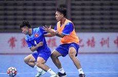 Vietnam lose first match at international futsal friendly