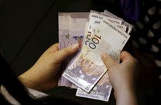 Malaysia launches measures to protect domestic currency