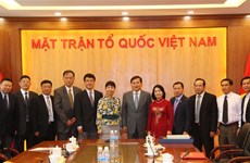 VFF official receives Chinese guest 