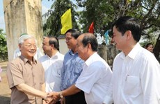 Party chief visits specially disadvantaged commune in Gia Lai