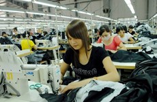 Vietnam, India look to boost garment and textile cooperation 