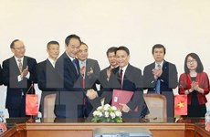 VNA, Xinhua sign new cooperation agreement