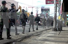  Philippines steps up raid on Islamic militants in Marawi