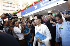 Myanmar’s peace conference extends for one more day