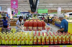 Lower food prices pull CPI down in May