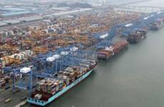 RoK enjoys trade surplus for 64 consecutive months