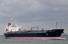 Oil pumped out to rescue vessel Chemroad Journey