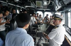 Vietnam, US hold 8th Naval Engagement Activity in Khanh Hoa