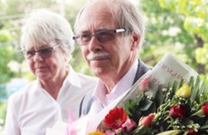 Dutch Nobel laureate in Physics visits Vietnam