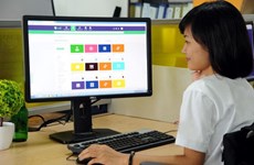 Trainer Summit in Hanoi promotes e-learning