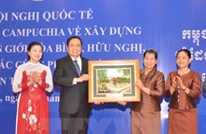 Vietnam, Cambodia commit to building peaceful borderline 