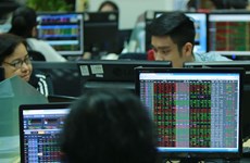 Financial stocks help lift VN-Index