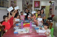 Vietnamese kids in Malaysia learn mother tongue