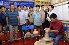 Vietnam craft village fair kicks off in Hanoi
