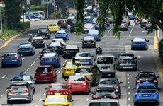 Singapore rolls out tough measures to reduce cars