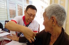 Taiwanese doctors offer free check-ups in Lam Dong