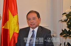 Vietnam attends La Francophonie ministerial meeting in Paris