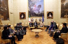 Vietnam, Italy agree to boost friendship, legislative ties   
