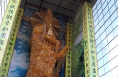 Vietnam’s flower Buddha statue sets world record