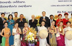 Banquet held in honour of top Lao leader