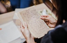 Exhibition gathers handwritten letters in the past century