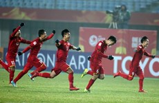 Vietnam Airlines increases flights to Shanghai to serve football fans