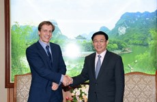 Deputy Prime Minister greets World Economic Forum’s official