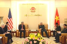 Vietnam, US cooperate to address post-war aftermath