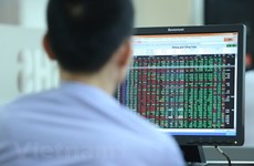 VN-Index rises for three consecutive days