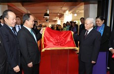 Party chief attends inauguration of Vietnam Culture Centre in France