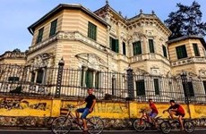 Walking tour helps visitors discover Hanoi